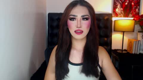 serenitykross_ online show from 09/09/25, 08:36