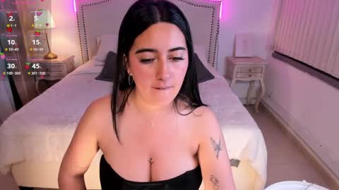Serenna Cruz online show from 12/10/24, 11:08