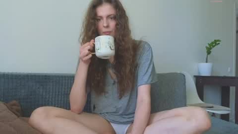 Hey Guys and Girls non-binary personalities  Im Sereta online show from 05/25/26, 10:32
