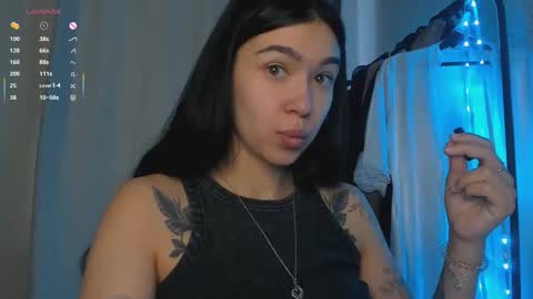 Snapshot of sergantt53 chatting on 10/12/25, 03:16 Ariana online show from 10/12/25, 03:16