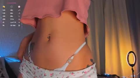 Ariana online show from 11/04/25, 02:54