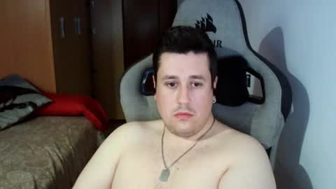 Snapshot of sergio95n chatting on 03/01/25, 04:22 Pollos online show from 03/01/25, 04:22