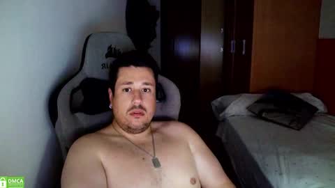 Snapshot of sergio95n chatting on 09/13/25, 07:52 Pollos online show from 09/13/25, 07:52