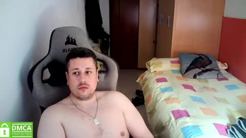Snapshot of sergio95n chatting on 05/01/26, 12:43 Pollos online show from 05/01/26, 12:43