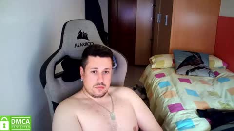 Snapshot of sergio95n chatting on 05/05/26, 02:47 Pollos online show from 05/05/26, 02:47