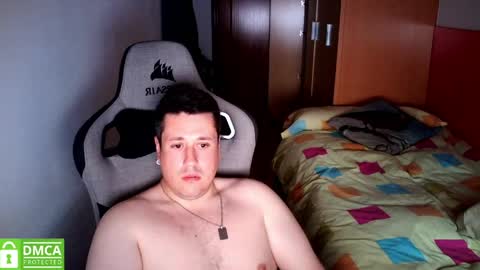 Snapshot of sergio95n chatting on 05/13/26, 06:49 Pollos online show from 05/13/26, 06:49