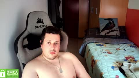 Snapshot of sergio95n chatting on 05/20/26, 04:13 Pollos online show from 05/20/26, 04:13