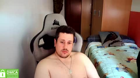 Snapshot of sergio95n chatting on 05/26/26, 02:24 Pollos online show from 05/26/26, 02:24