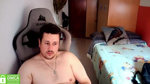 Snapshot of sergio95n chatting on 05/28/26, 03:09 Pollos online show from 05/28/26, 03:09