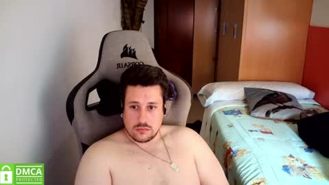 Snapshot of sergio95n chatting on 06/16/26, 02:30 Pollos online show from 06/16/26, 02:30