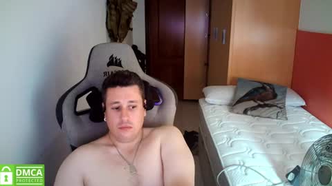 Snapshot of sergio95n chatting on 07/10/26, 02:52 Pollos online show from 07/10/26, 02:52
