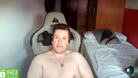 Snapshot of sergio95n chatting on 07/15/26, 06:02 Pollos online show from 07/15/26, 06:02