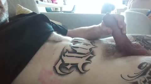 serialfucka69 online show from 02/03/25, 11:20