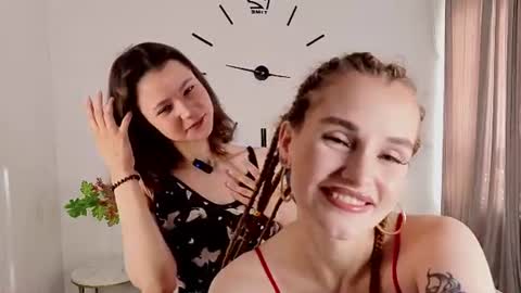 Melissa online show from 07/28/26, 02:57
