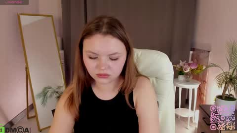 Snapshot of serinella chatting on 05/04/26, 12:23 Serinella online show from 05/04/26, 12:23