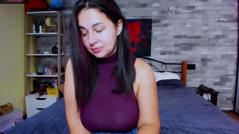 Snapshot of serpenttempter88 chatting on 12/20/24, 06:19 VIOLA online show from 12/20/24, 06:19