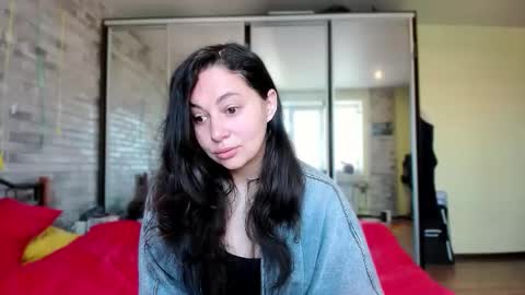VIOLA online show from 05/05/26, 04:09