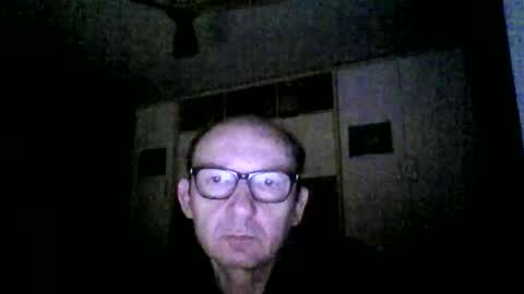 Snapshot of serrano49 chatting on 12/17/25, 02:06 serrano49 online show from 12/17/25, 02:06