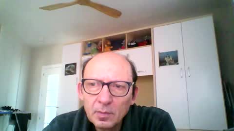 Snapshot of serrano49 chatting on 03/12/26, 08:09 serrano49 online show from 03/12/26, 08:09