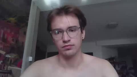 Snapshot of servandomier chatting on 09/12/25, 03:23 mier online show from 09/12/25, 03:23