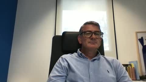 Snapshot of sesamechris92 chatting on 09/18/25, 04:42 sesamechris92 online show from 09/18/25, 04:42