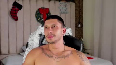 HEY IM SETH online show from 12/11/24, 01:05