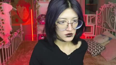 Snapshot of setsunai_ chatting on 03/11/25, 12:22 Setsunai online show from 03/11/25, 12:22