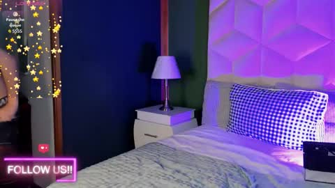 Snapshot of sett_and_gwen chatting on 11/14/25, 05:50 sett_and_gwen online show from 11/14/25, 05:50