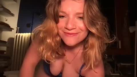 seturselfonfyre online show from 10/18/25, 06:16