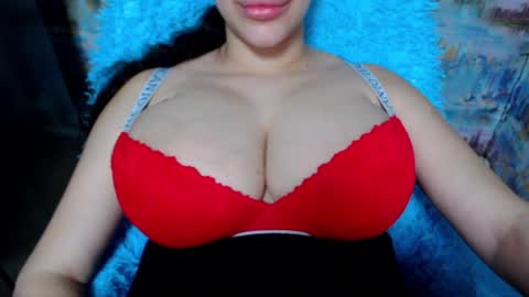 seu_cute online show from 01/16/25, 10:23