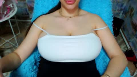 Snapshot of seu_cute chatting on 12/05/25, 07:10 seu_cute online show from 12/05/25, 07:10