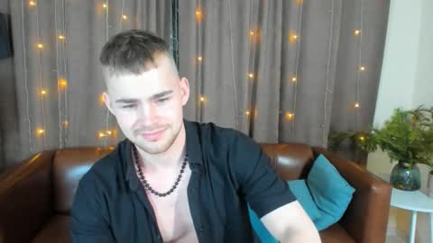 Snapshot of sevans14 chatting on 12/30/24, 05:55 SevanS14 online show from 12/30/24, 05:55