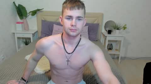 Snapshot of sevans14 chatting on 01/16/25, 04:18 SevanS14 online show from 01/16/25, 04:18