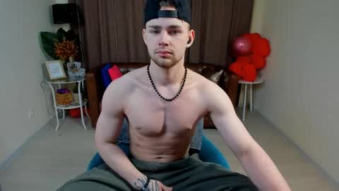 Snapshot of sevans14 chatting on 02/17/25, 01:47 SevanS14 online show from 02/17/25, 01:47