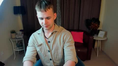 Snapshot of sevans14 chatting on 02/28/25, 08:50 SevanS14 online show from 02/28/25, 08:50