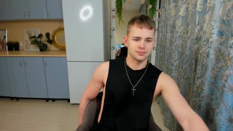 Snapshot of sevans14 chatting on 03/08/25, 03:56 SevanS14 online show from 03/08/25, 03:56