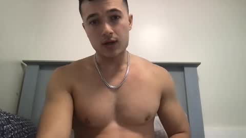 seveninchsteve_ online show from 02/09/25, 08:02