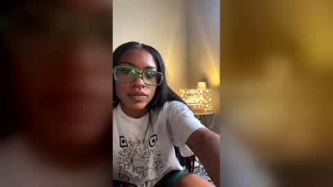 sevynsevinseven online show from 12/15/25, 08:35