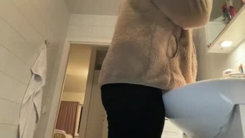 sex6mmm online show from 01/06/25, 03:29