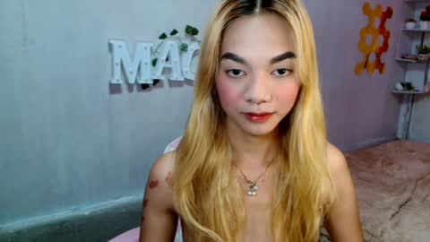 Snapshot of sex8briana chatting on 07/13/26, 01:47 sex8briana online show from 07/13/26, 01:47