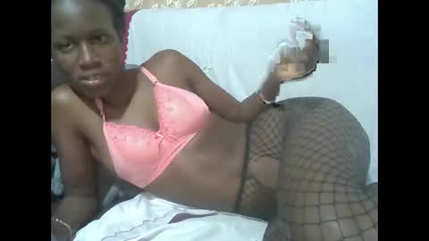 Snapshot of sex997443 chatting on 06/07/26, 10:35 sex997443 online show from 06/07/26, 10:35