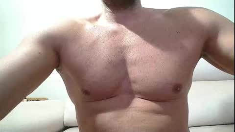 Snapshot of sex_machine_19 chatting on 10/06/25, 11:51 SEX MACHINE 19 online show from 10/06/25, 11:51