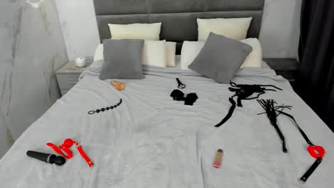 Snapshot of sex_puma chatting on 11/12/25, 05:46 sex_puma online show from 11/12/25, 05:46