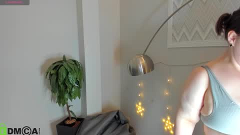 Snapshot of sex_puma chatting on 12/14/25, 09:25 sex_puma online show from 12/14/25, 09:25