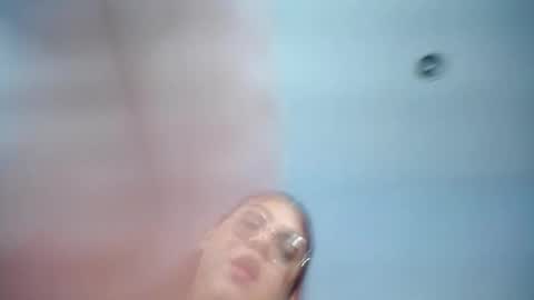 Nia Soto online show from 05/27/26, 04:15