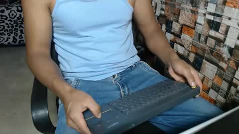 arnold online show from 10/28/25, 02:04