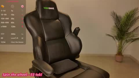 Snapshot of sexberry_ chatting on 10/01/25, 07:58 Melissa online show from 10/01/25, 07:58