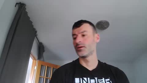 Snapshot of sexbrute chatting on 09/25/25, 01:59 sexbrute online show from 09/25/25, 01:59