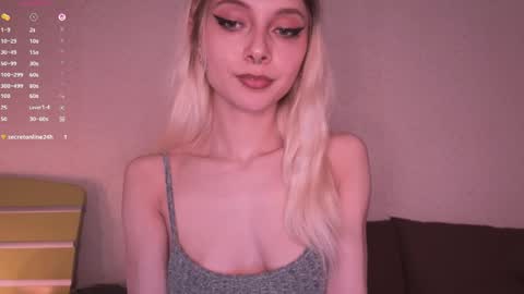 Dina online show from 04/19/26, 12:33