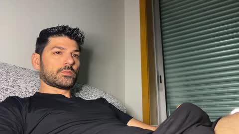 Lucenzo  online show from 05/25/26, 03:40